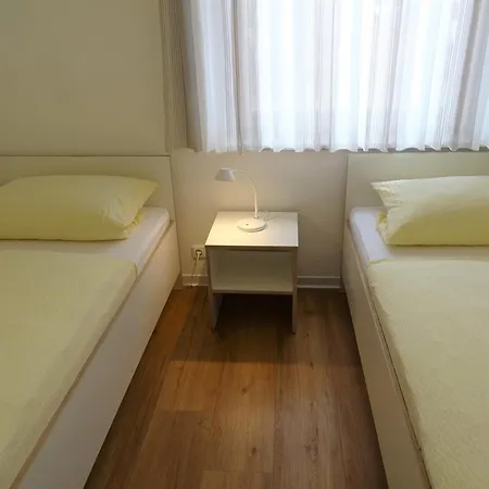 Koepp 3 Apartment *
